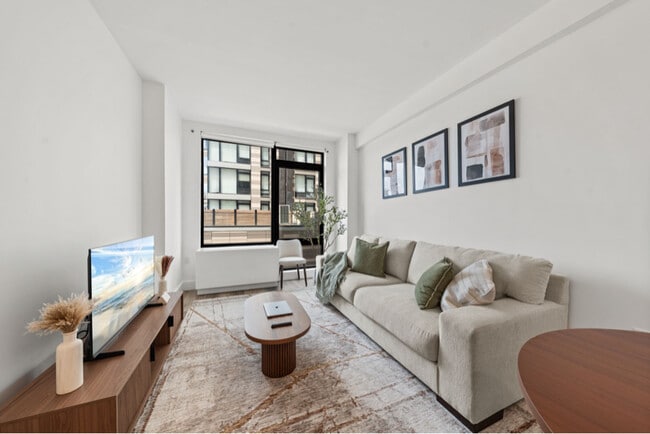 Building Photo - 228 E 135th St Rental