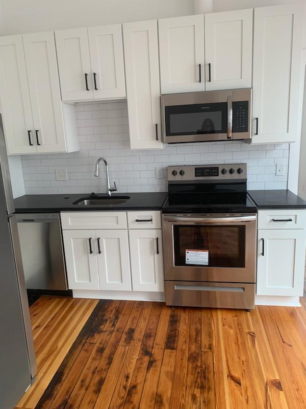 Building Photo - 9 Hill St