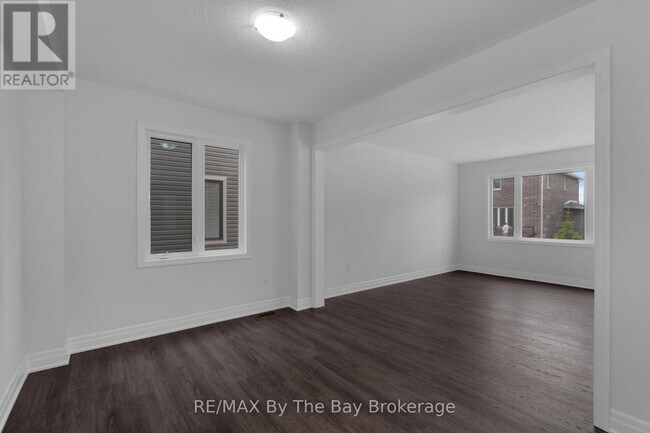 Photo - 48 Del Ray Cres