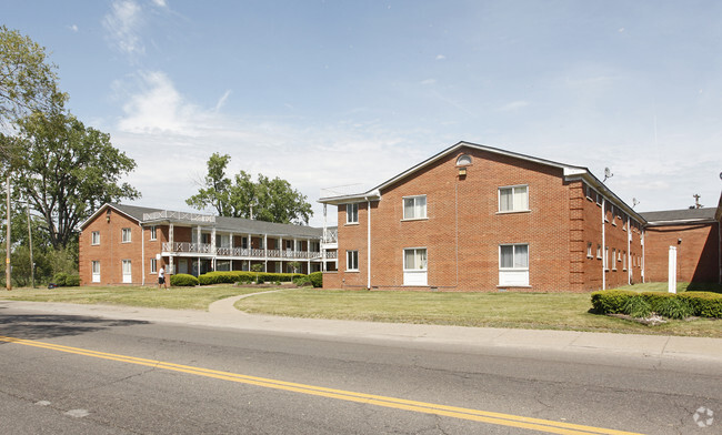 Building Photo - Village Square Apartments