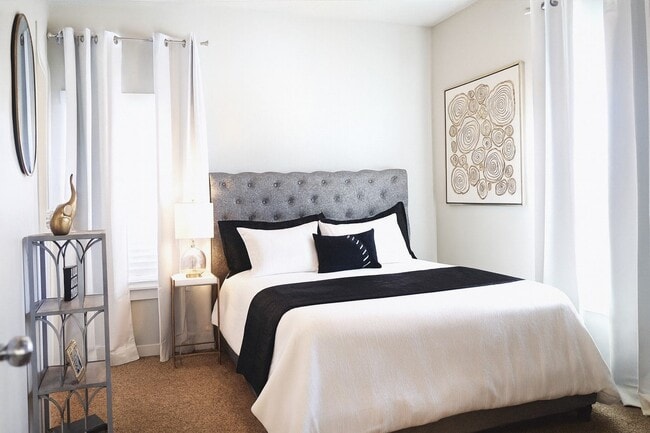 Highland Park Apartments