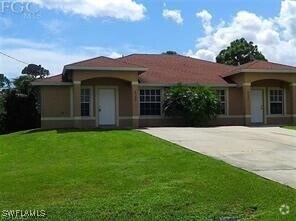 Building Photo - 4946 Golfview Blvd Rental