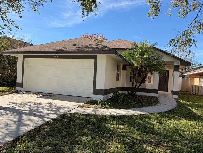 Building Photo - 4352 Sandhurst Dr