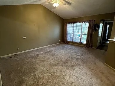 Photo - 538 Hollow Wood Rd