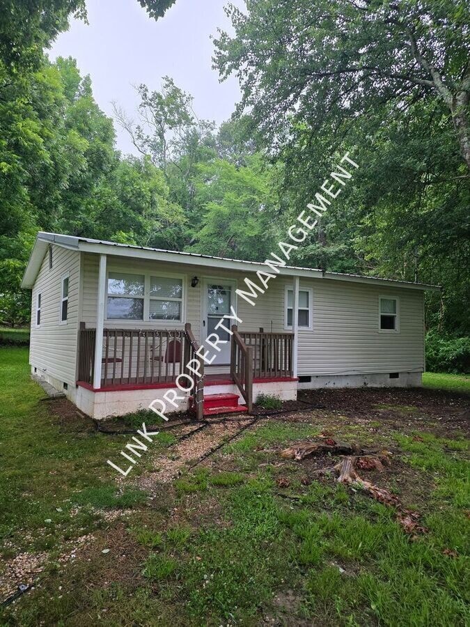 Photo - 2111 Mt Pisgah Rd