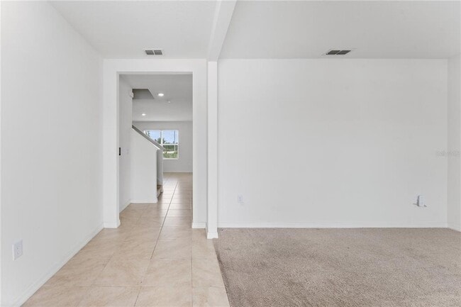 5038 Foxglove Cir