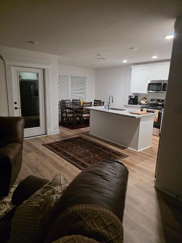 Photo - 10504 Glade Cv