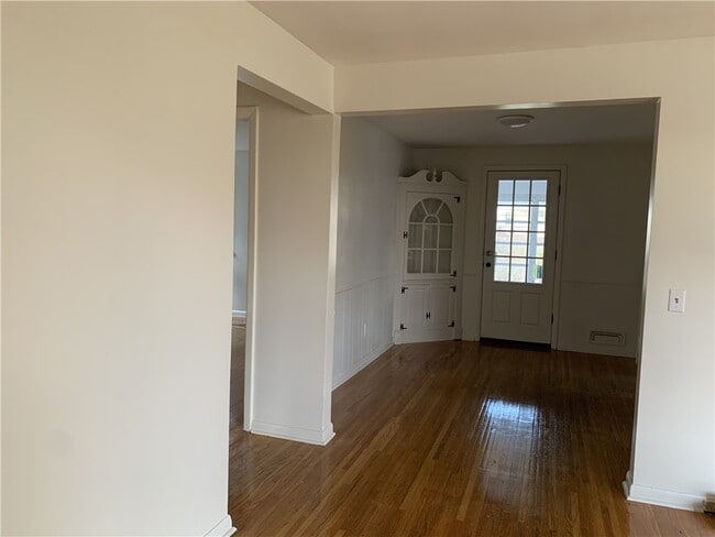 Photo - 80 Abington Rd