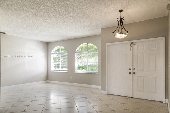 Photo - 13233 SW 203rd St