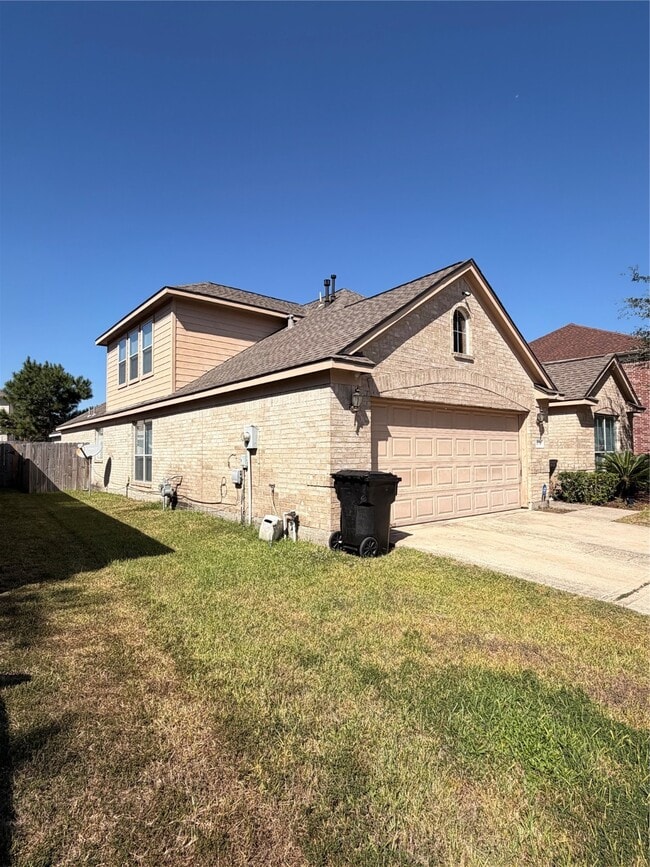 Photo - 4031 Tree Moss Pl