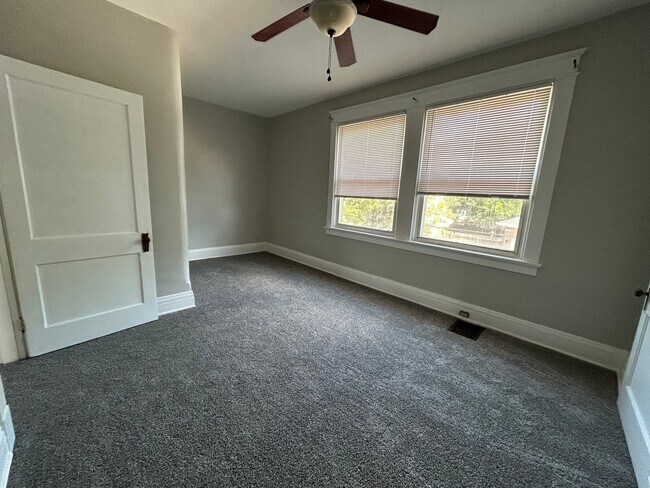 Photo - 1507 Banklick St