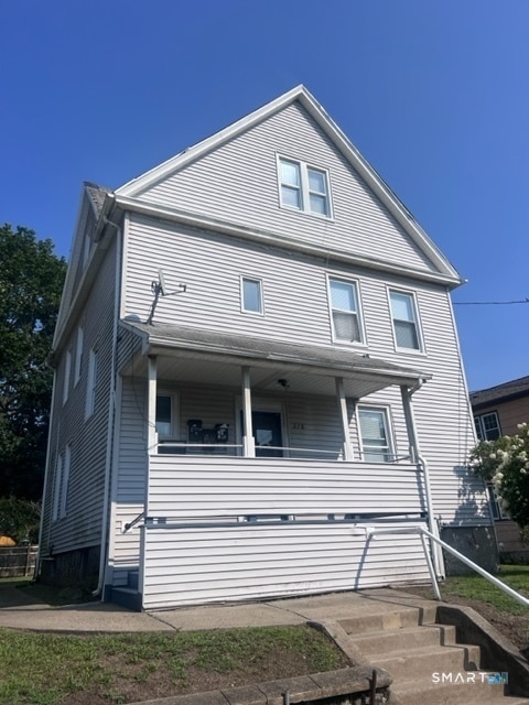 Building Photo - 278 Thompson St Unit 3