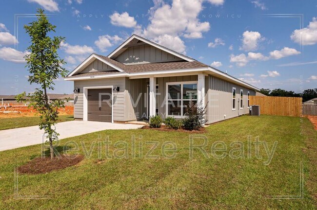 13658 Addison Pl