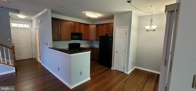 43840 Hickory Corner Terrace