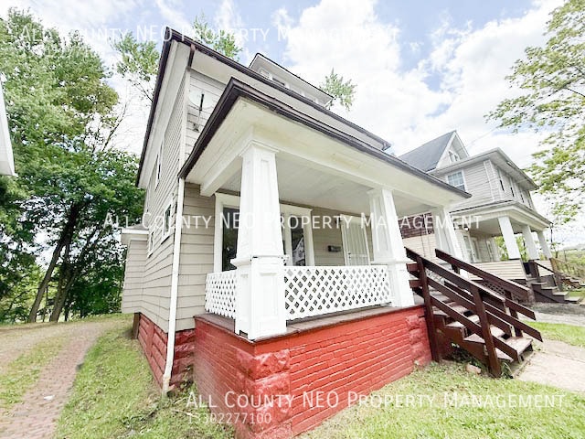 Photo - 1161 La Croix Ave