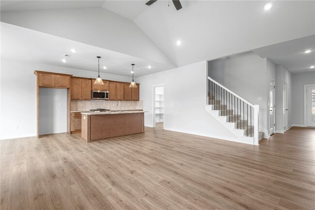 Photo - 2304 N Presley St