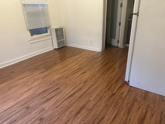 Photo - 1117 S Norton Ave