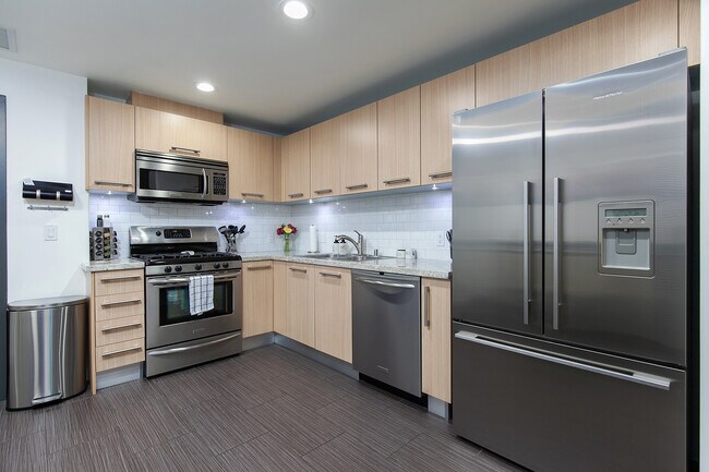 Photo - 1431 Pacific Hwy Unit 113