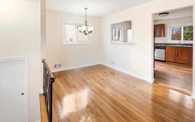 Photo - 3538 Edwards St