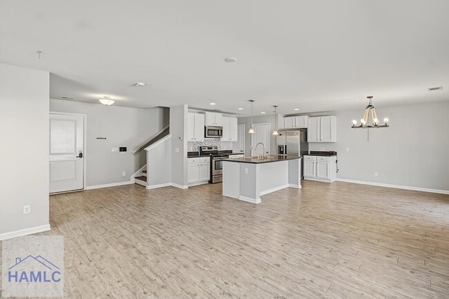 141 Davila St