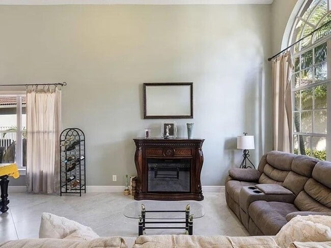 Photo - 7782 Hoffy Cir