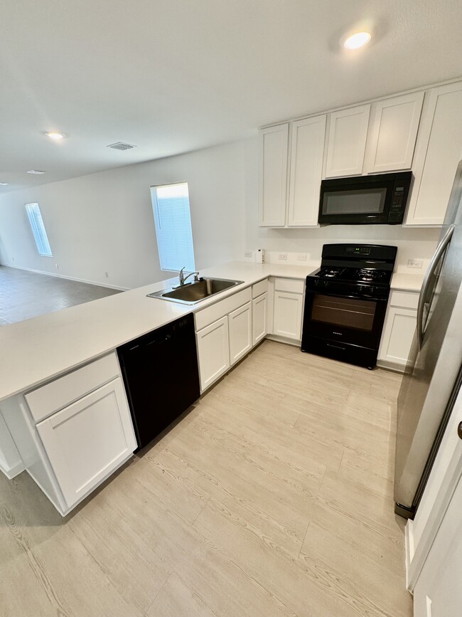 Photo - 1104 Barbary Fields St