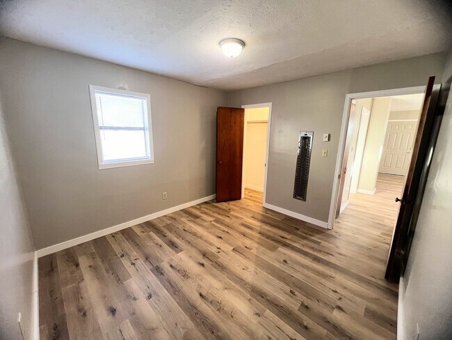 Photo - Newly Renovated Duplex