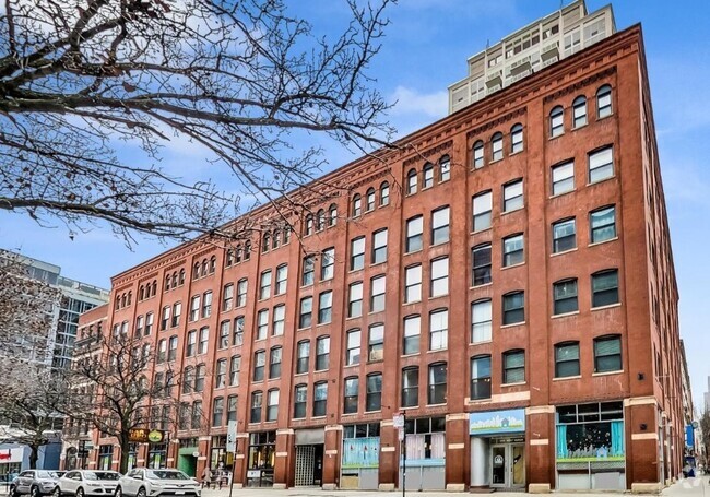 Building Photo - 225 W Huron St Unit 501 Rental
