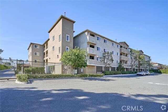 Building Photo - 1401 Lomita Blvd Unit 204 Rental