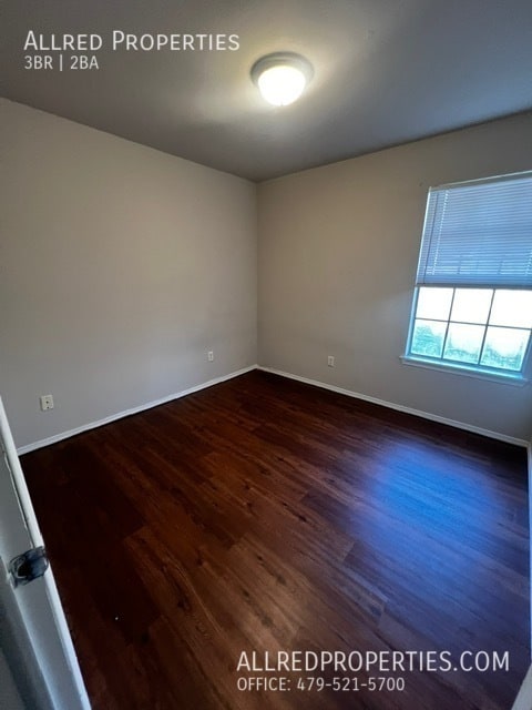 Photo - 1675 Evalyn Cir