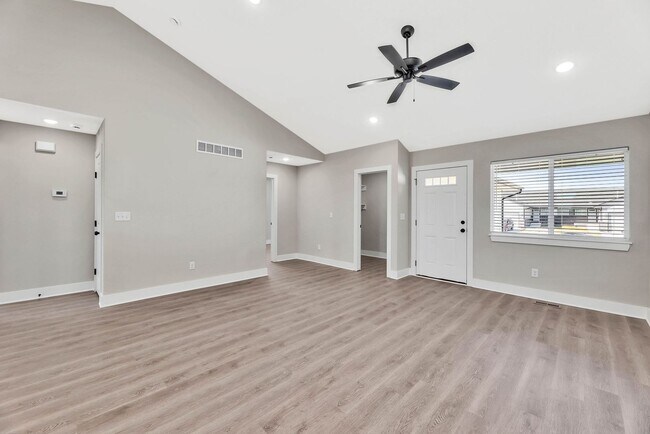 Photo - 5378 N Toben Dr