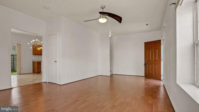 Photo - 11011 Coreys Way