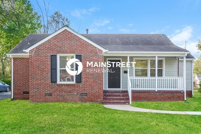 Building Photo - 3 Bedroom Pet-Friendly Home in Charlotte, ...