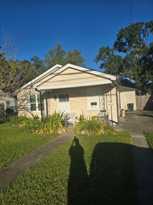 Photo - 8445 Jefferson Hwy
