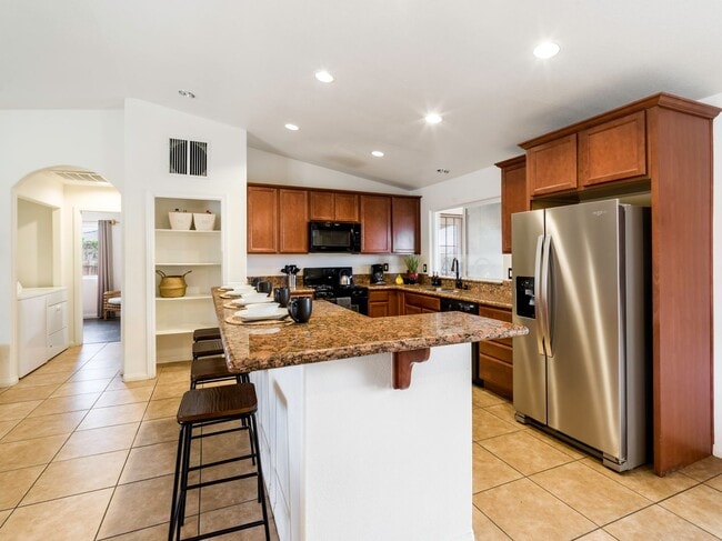 Photo - Spacious 4 Bedroom 2 Bathroom Home With A Pool