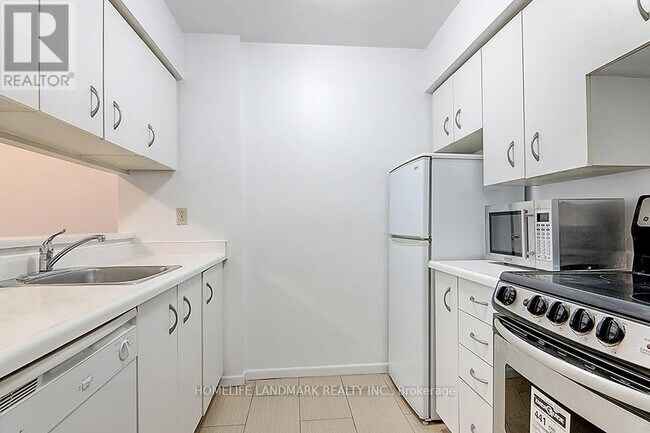 Photo - 44 St Joseph St Unit 610