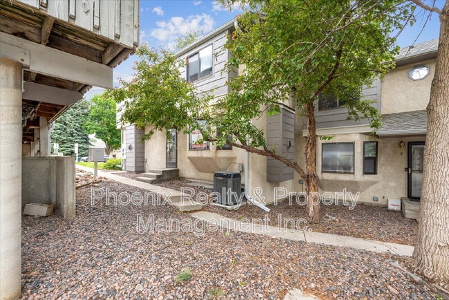 Photo - 2249 Emery St Townhome