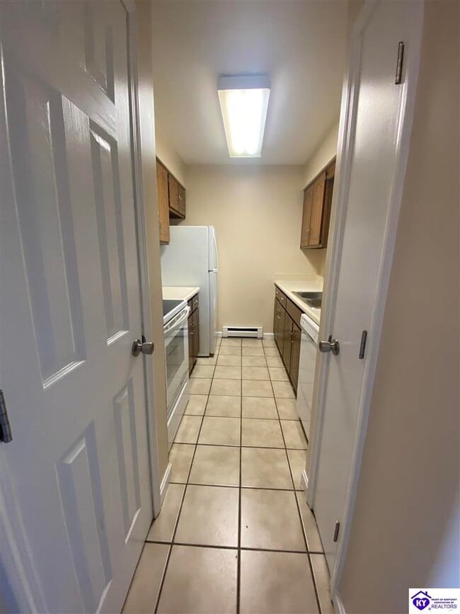 Photo - 501 Independence Ct