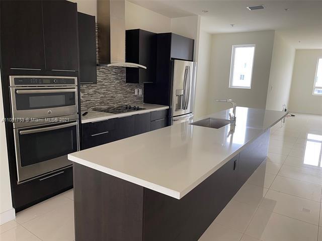 Photo - 6415 NW 102nd Path