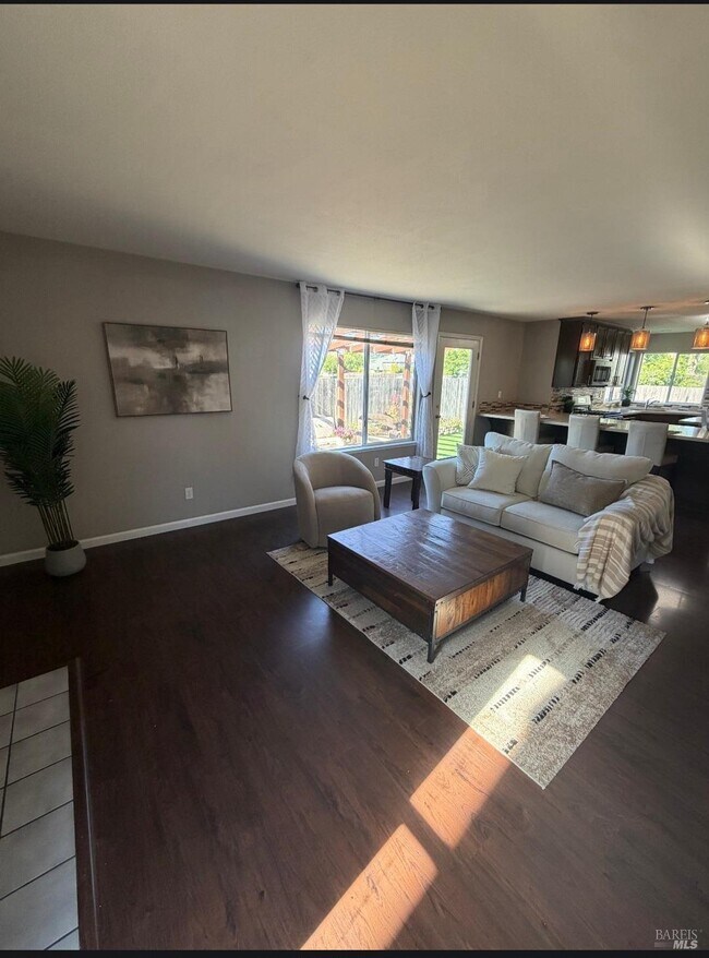 Photo - 1731 Walnut Creek Dr