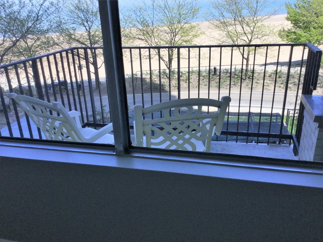 Balcony Overlooking Beach and Lincoln Park Bike Path! - 5757 N Sheridan Rd Condo Unit 2B