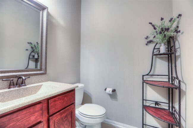 Photo - 8106 Little Scarlet St
