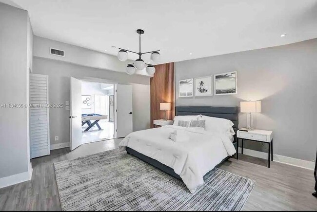 Photo - 1649 NE 8th Ave