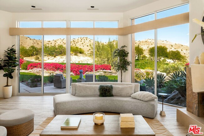 Photo - 136 Netas Dr