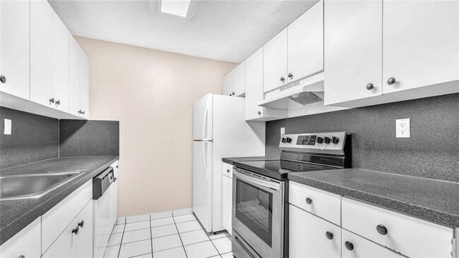 Photo - 7101 Miami Lakes Dr Condo Unit QXXX