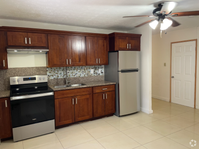 Building Photo - 94-361-361 Kahuanani St Unit 1B Rental