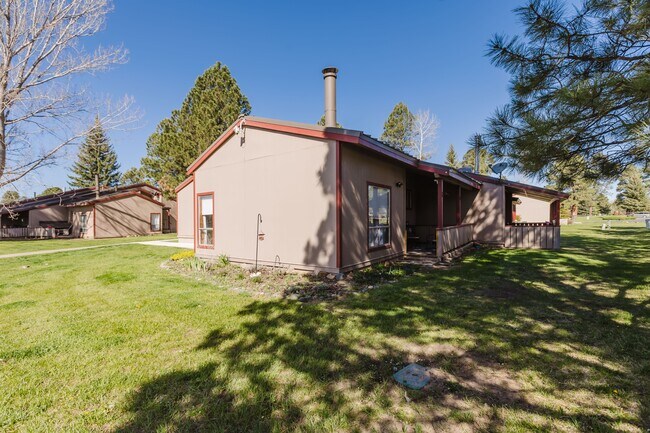 Building Photo - 217 Pinon Causeway