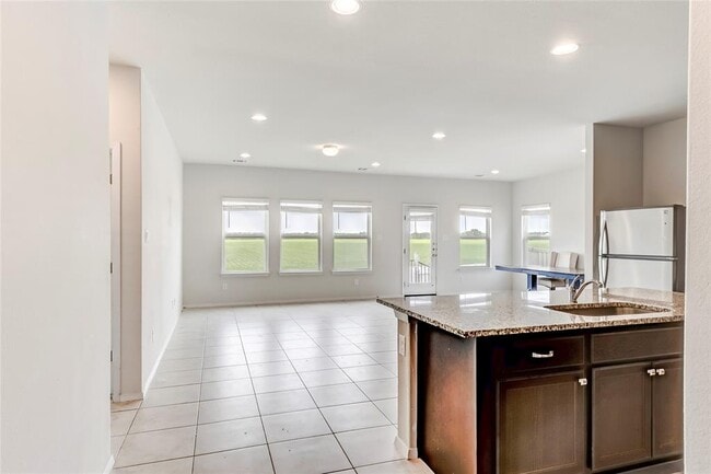 Photo - 2721 Winding Creek Rd