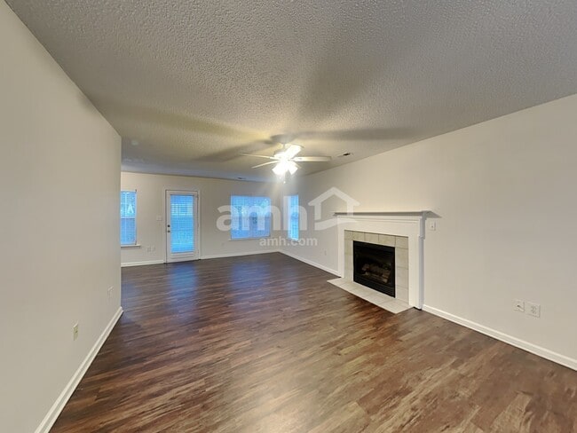 Photo - 10126 Illoria Dr