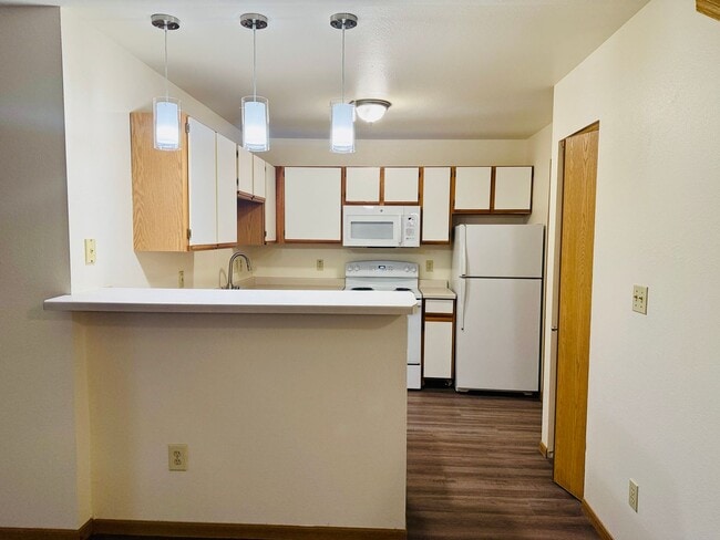 Photo - Stone Creek Apartments